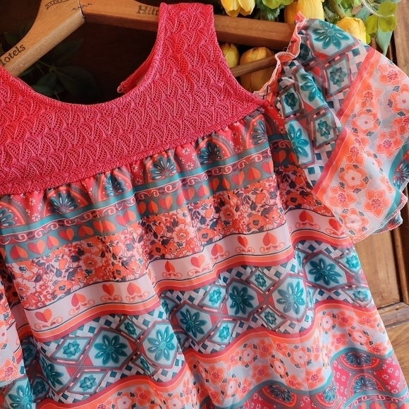 Girls wonder nation dress - Picture 3 of 9